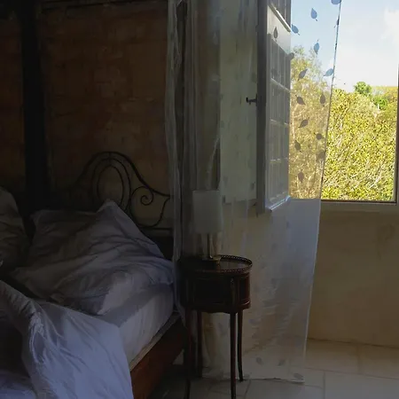 住宿加早餐酒店 Chateau De 4*