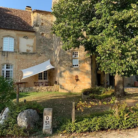 Chateau De Bed & Breakfast *